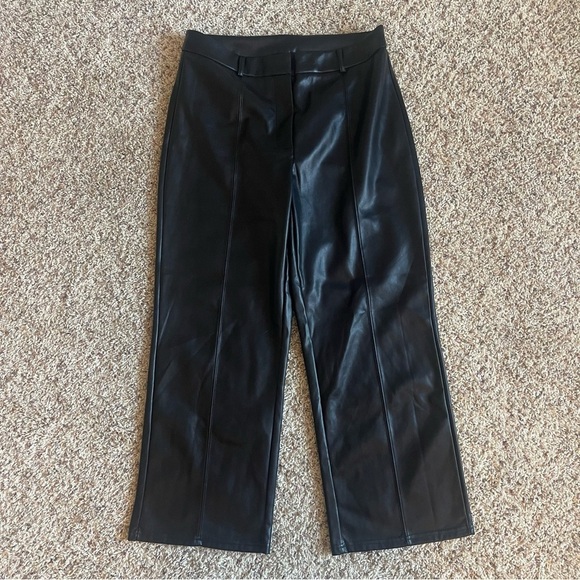 7 For All Mankind Faux Leather High Waisted Straight Leg Crop Gaucho Pants L NEW - Picture 2 of 7